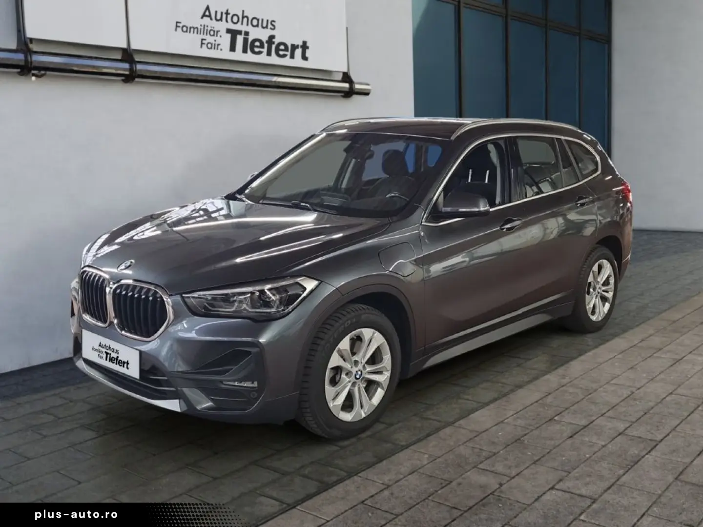 BMW X1 xDrive25e Advantage