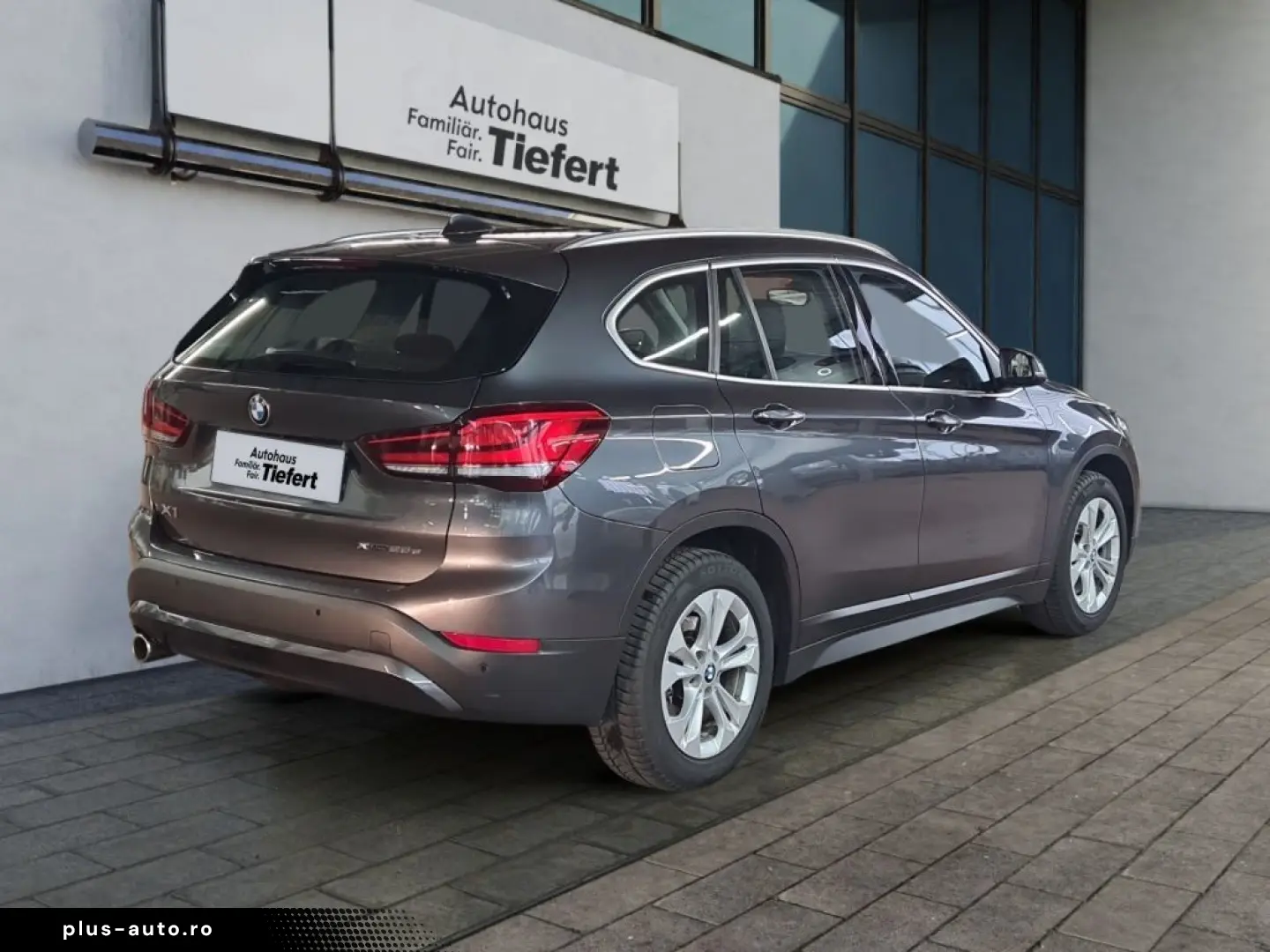 BMW X1 xDrive25e Advantage