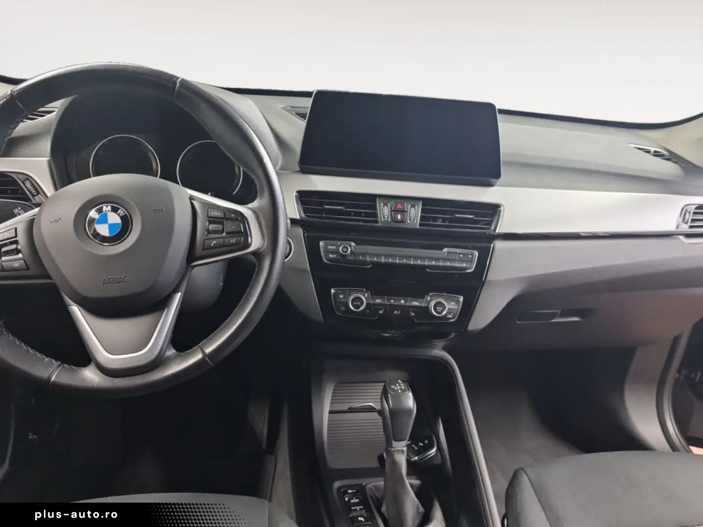 BMW X1 xDrive25e Advantage