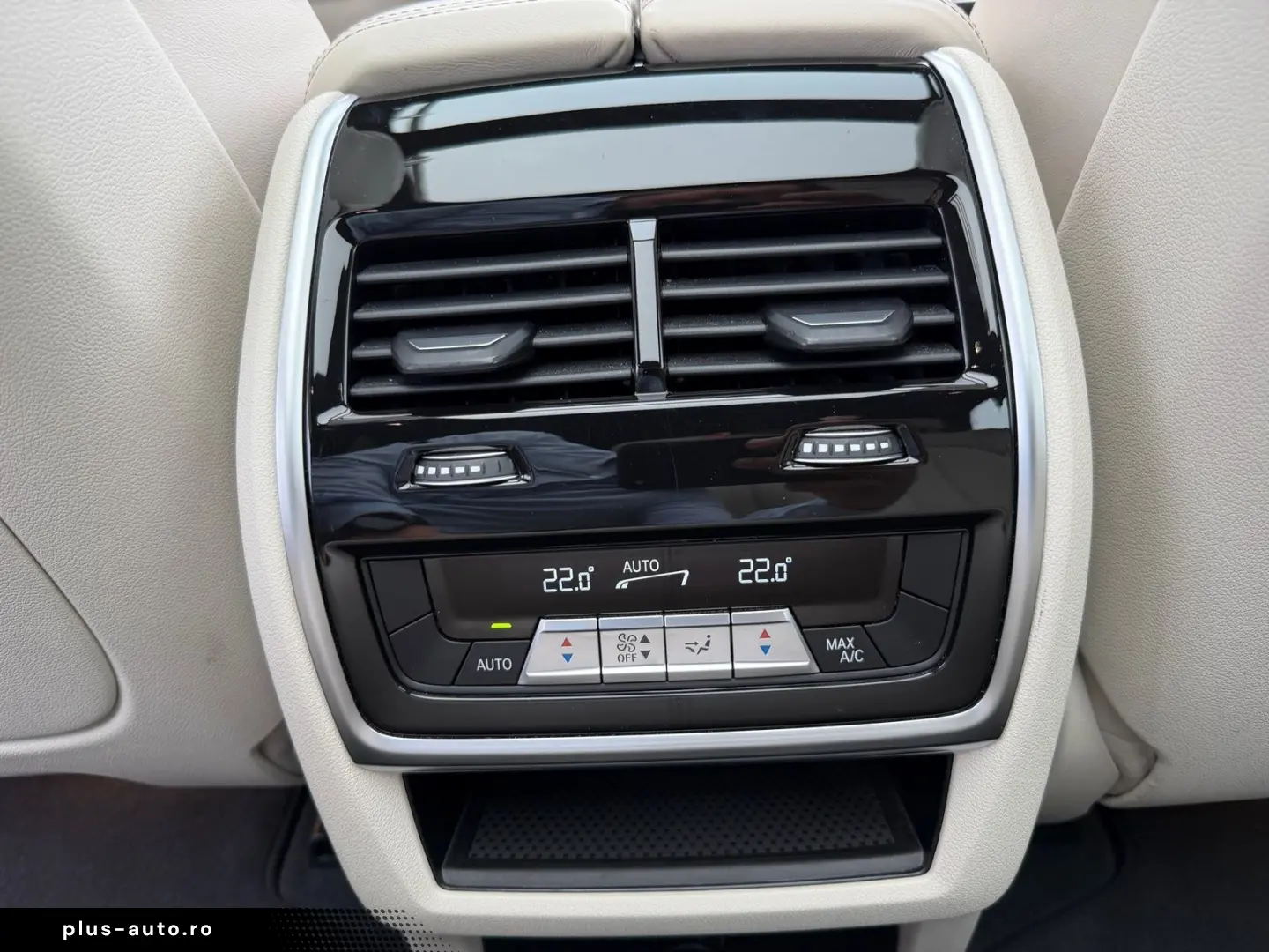BMW X5 xDrive45e M Sport PanoSky TV HuD Massage AHK