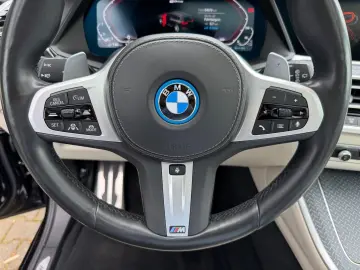 BMW X5 xDrive45e M Sport PanoSky TV HuD Massage AHK