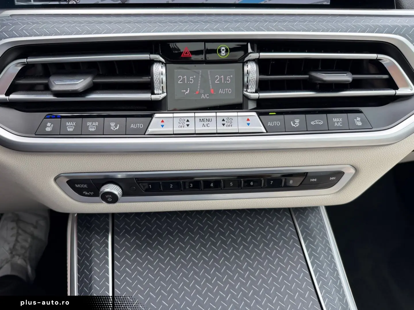 BMW X5 xDrive45e M Sport PanoSky TV HuD Massage AHK