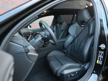 BMW 550e Touring xDrive   M Sport Pro - AHK - Bow&Wi