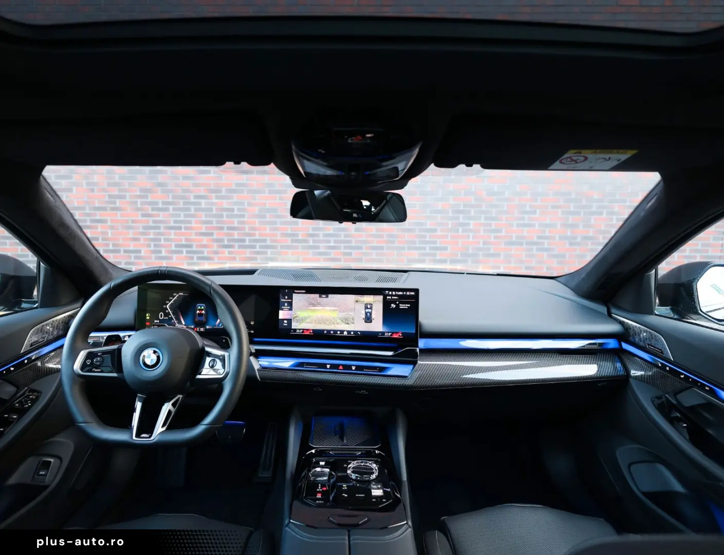 BMW 550e Touring xDrive   M Sport Pro - AHK - Bow&Wi