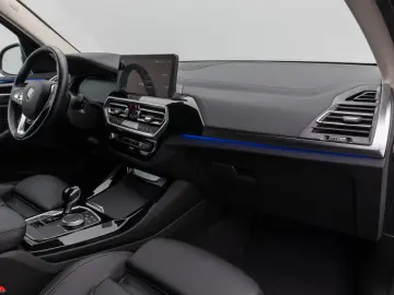 BMW X3 xD20i Laser Kamera HiFi Komfort Alarm Sport