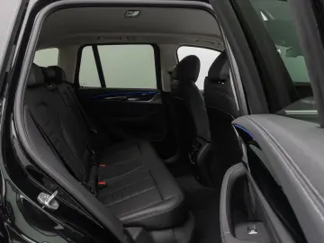 BMW X3 xD20i Laser Kamera HiFi Komfort Alarm Sport