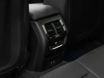 BMW X3 xD20i Laser Kamera HiFi Komfort Alarm Sport