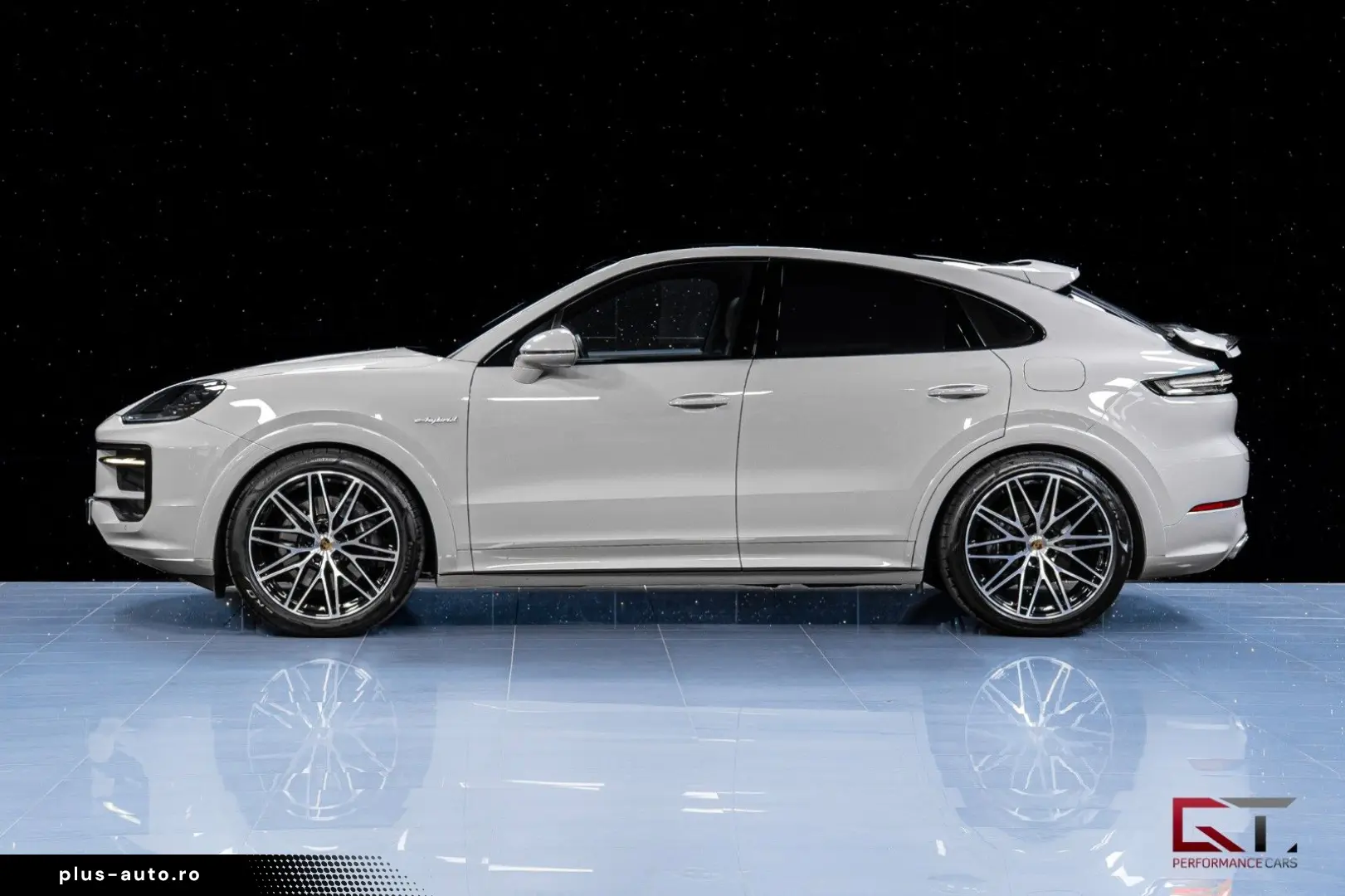 PORSCHE Cayenne E-Hyb Coupé SpDesign Crayon 22  Massage