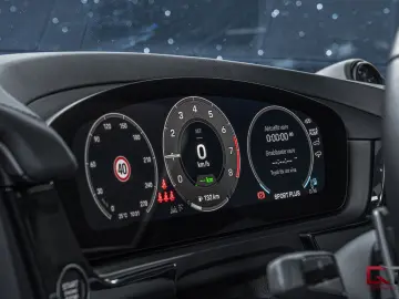 PORSCHE Cayenne E-Hyb Coupé SpDesign Crayon 22  Massage