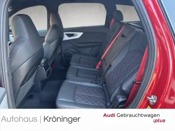 AUDI SQ7 4.0 TFSI quattro Luft B&O Massage HUD Stand
