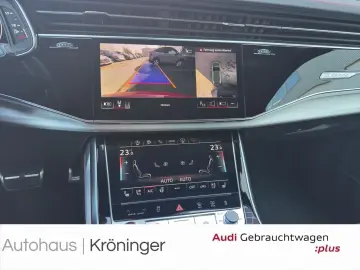 AUDI SQ7 4.0 TFSI quattro Luft B&O Massage HUD Stand