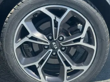 KIA SPORTAGE 2.0 DSL 8AT HP 4x4 Mild Hybrid GT Line