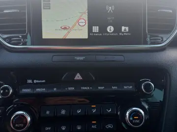 KIA SPORTAGE 2.0 DSL 8AT HP 4x4 Mild Hybrid GT Line
