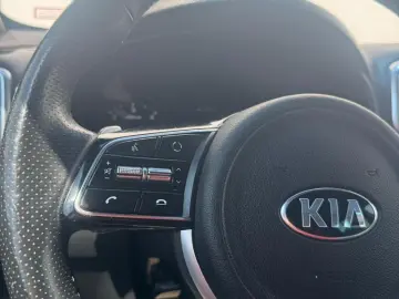 KIA SPORTAGE 2.0 DSL 8AT HP 4x4 Mild Hybrid GT Line