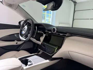 MASERATI GranCabrio 404 kW 3.0 V6 AWD Trofeo