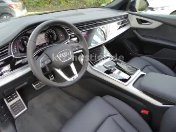 AUDI Q8 50 TDI 2x S Line Pano Leder AHK 22  Alllenk.