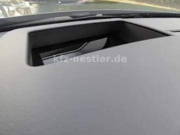 AUDI Q8 50 TDI 2x S Line Pano Leder AHK 22  Alllenk.