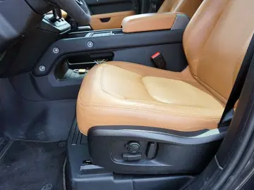 LAND ROVER Defender V8 Carpathian Edition 110  Vollausst.