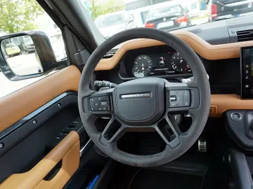 LAND ROVER Defender V8 Carpathian Edition 110  Vollausst.