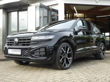 VW Touareg R-Line 3.0 TDI V6 4MOTION
