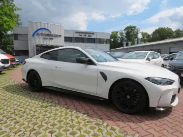 BMW M4 Baureihe M4 Coupe Competition