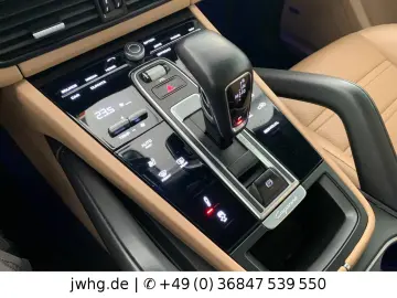 PORSCHE Cayenne Coupe E-Hybrid PLATINIUM ACC 360  22