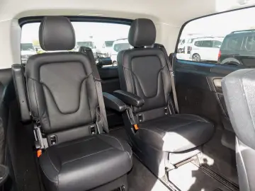 MERCEDES-BENZ V 300d Avantgarde 4x4 XL Distr Standhz…
