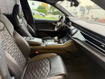 AUDI RSQ8 4.0 TFSI quattro  APR - Vmax 305  Garantie