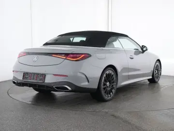 MERCEDES-BENZ CLE 300 Cabrio AMG Premium Night Burm …