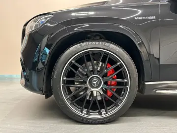MERCEDES-BENZ GLS63 AMG 4Matic    7 SITZER 3D BURMESTER 360