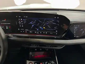 AUDI S5 Avant TFSI  MATRIX PANO AHK B&O HUD STANDHZG