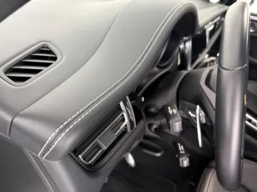 PORSCHE Macan T- IPA- ACC - 21 Zoll- Luft- Standhzg-