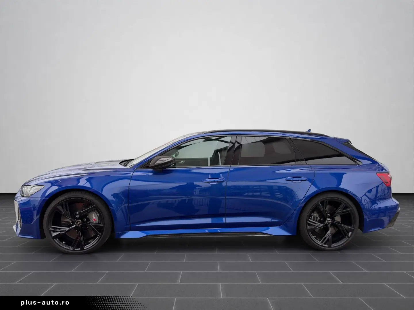 AUDI RS 6 Avant RS ESSENTIALS LASER CARBON VMAX 305