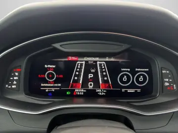 AUDI RS 6 Avant RS ESSENTIALS LASER CARBON VMAX 305