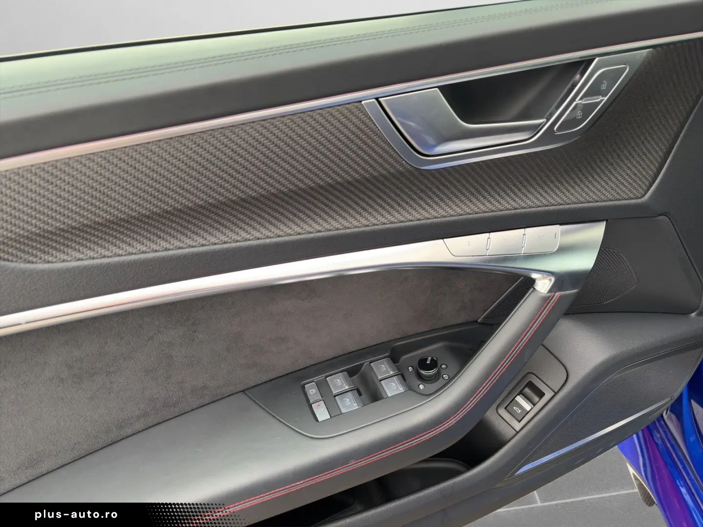 AUDI RS 6 Avant RS ESSENTIALS LASER CARBON VMAX 305
