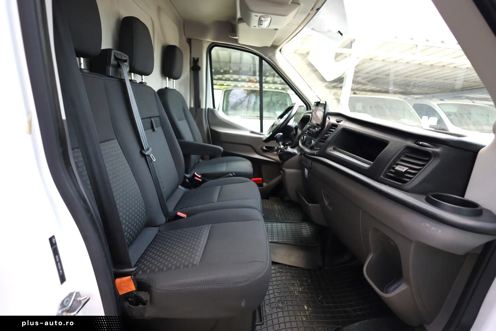 Ford Transit L3H2 2.0D 170CP