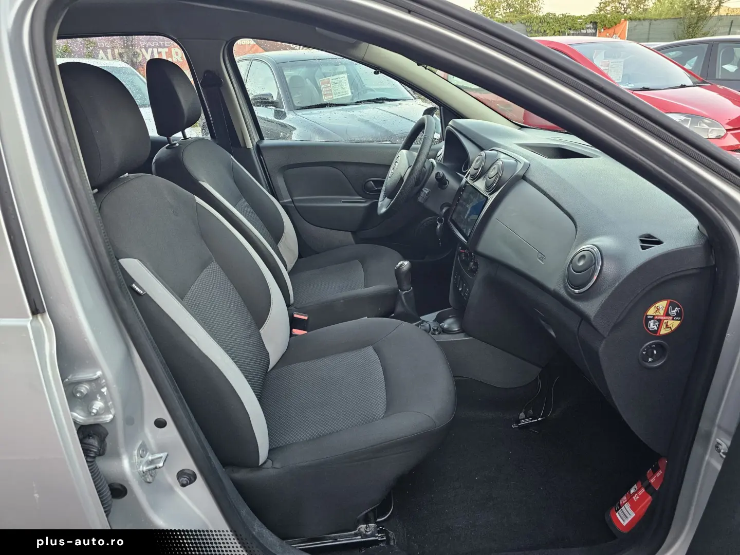 Dacia Logan 1.2i(distributie pe lant)