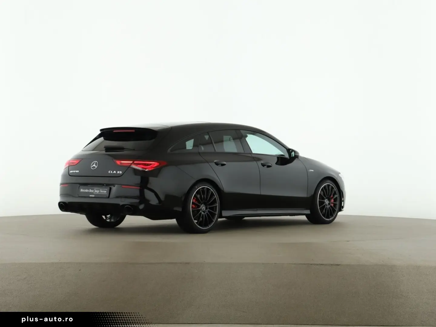 MERCEDES-BENZ CLA 35 AMG SB 4M AMG Night MBUX Pano LED Navi