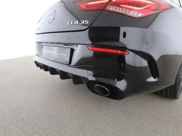 MERCEDES-BENZ CLA 35 AMG SB 4M AMG Night MBUX Pano LED Navi