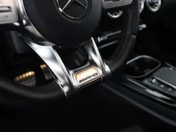 MERCEDES-BENZ CLA 35 AMG SB 4M AMG Night MBUX Pano LED Navi