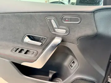 MERCEDES-BENZ A 35 AMG 4M Pano