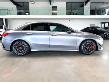 MERCEDES-BENZ A 35 AMG 4M Pano