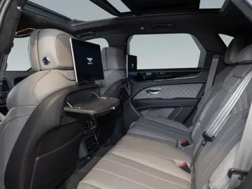 BENTLEY Bentayga 4.0 V8 Azure NIGHTVISION MASSAGE