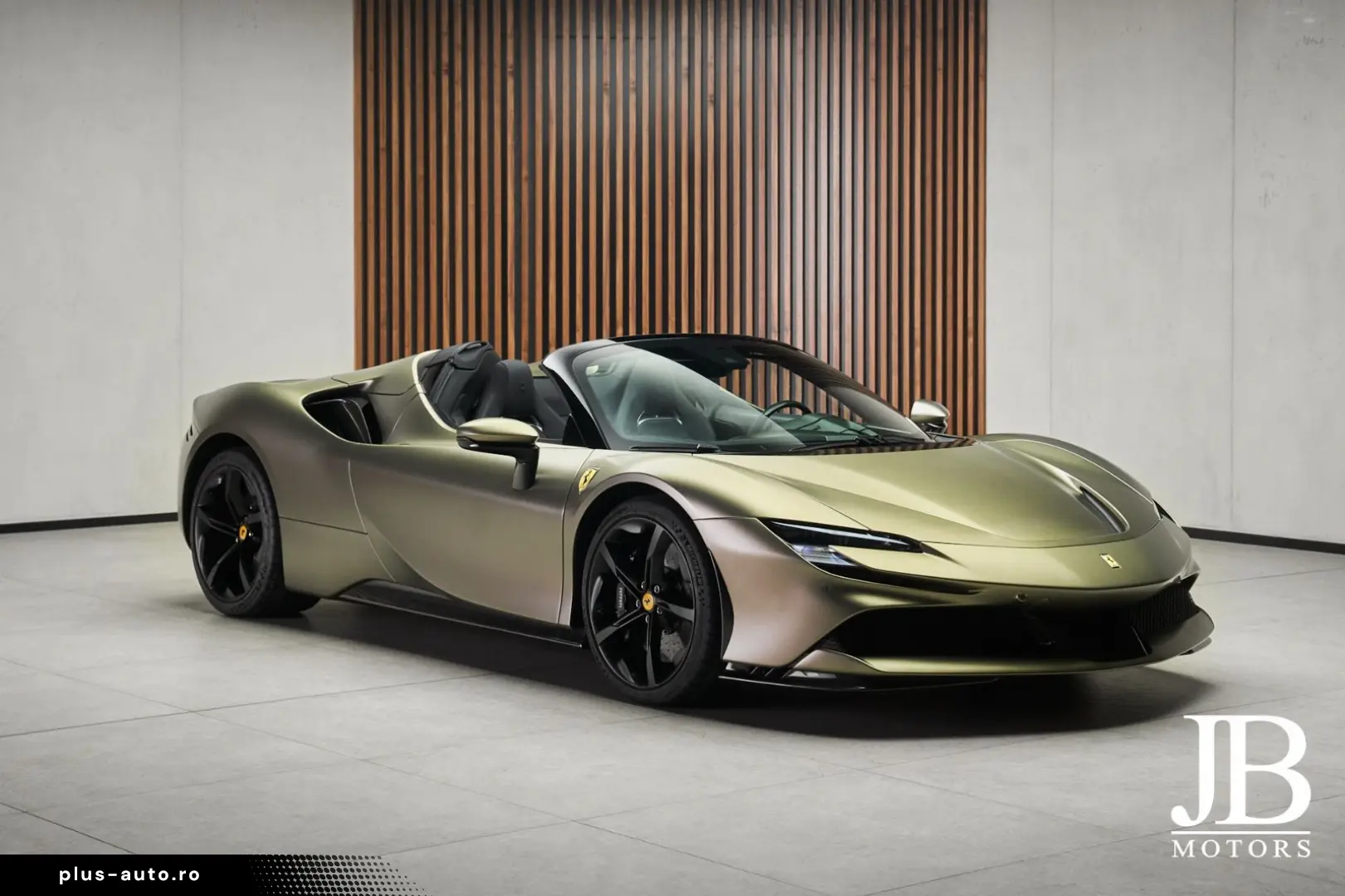 FERRARI SF90 Spider Carbon LIFT JBL CarPlay Verde Masoni
