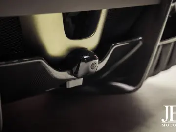 FERRARI SF90 Spider Carbon LIFT JBL CarPlay Verde Masoni