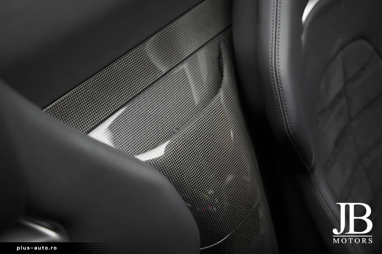 FERRARI SF90 Spider Carbon LIFT JBL CarPlay Verde Masoni