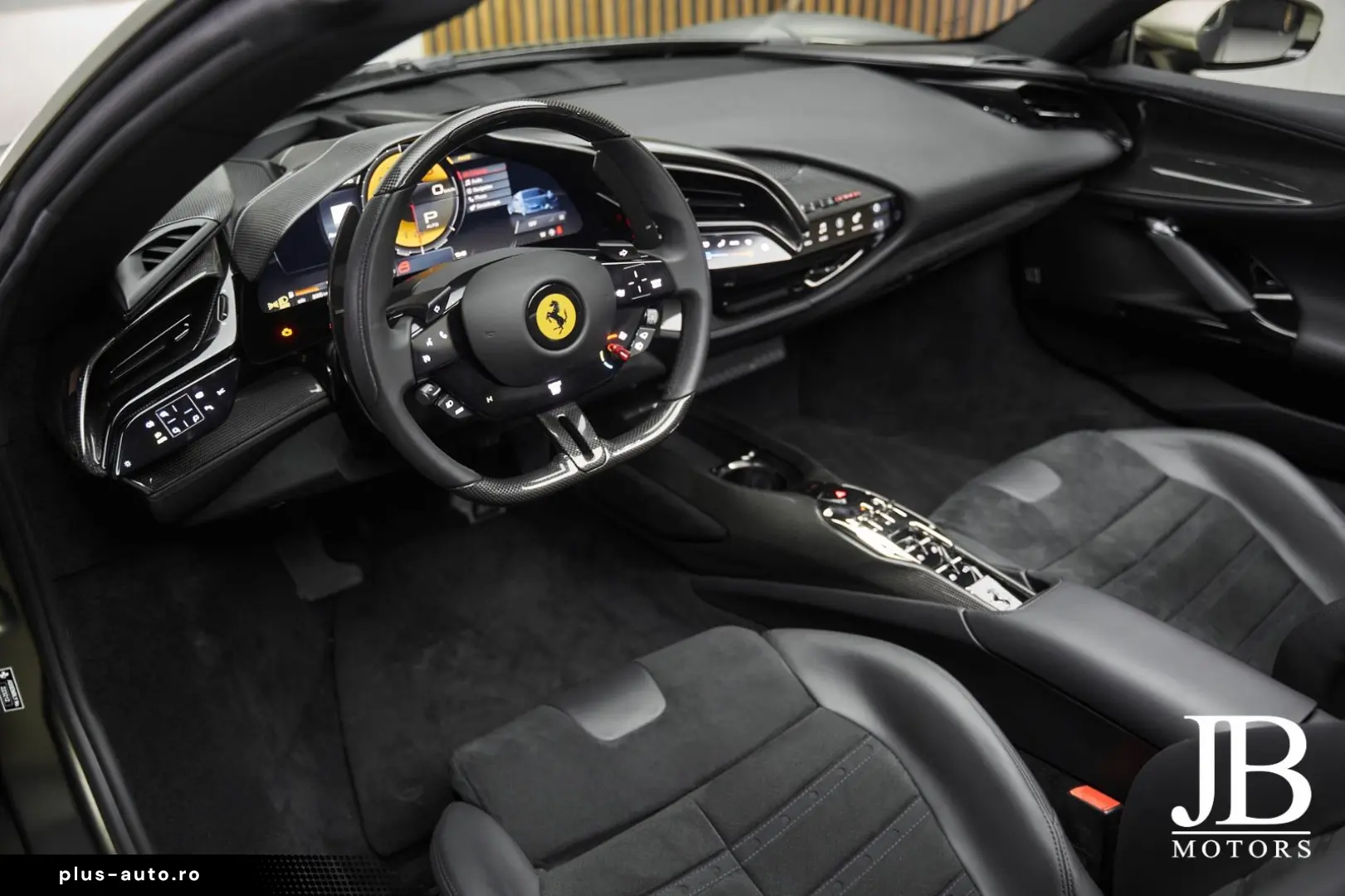 FERRARI SF90 Spider Carbon LIFT JBL CarPlay Verde Masoni