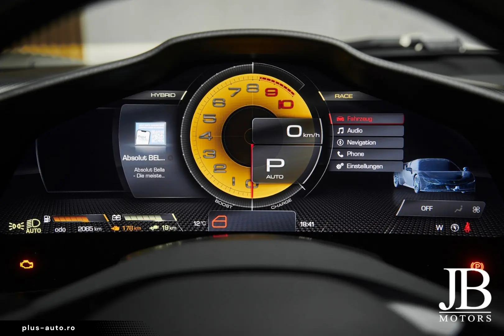 FERRARI SF90 Spider Carbon LIFT JBL CarPlay Verde Masoni