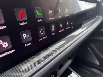 PORSCHE Cayenne Coupe GTS Leichtbau · Sportp· Burmester