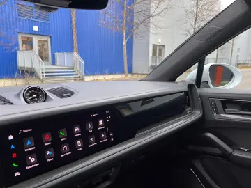 PORSCHE Cayenne Coupe GTS Leichtbau · Sportp· Burmester